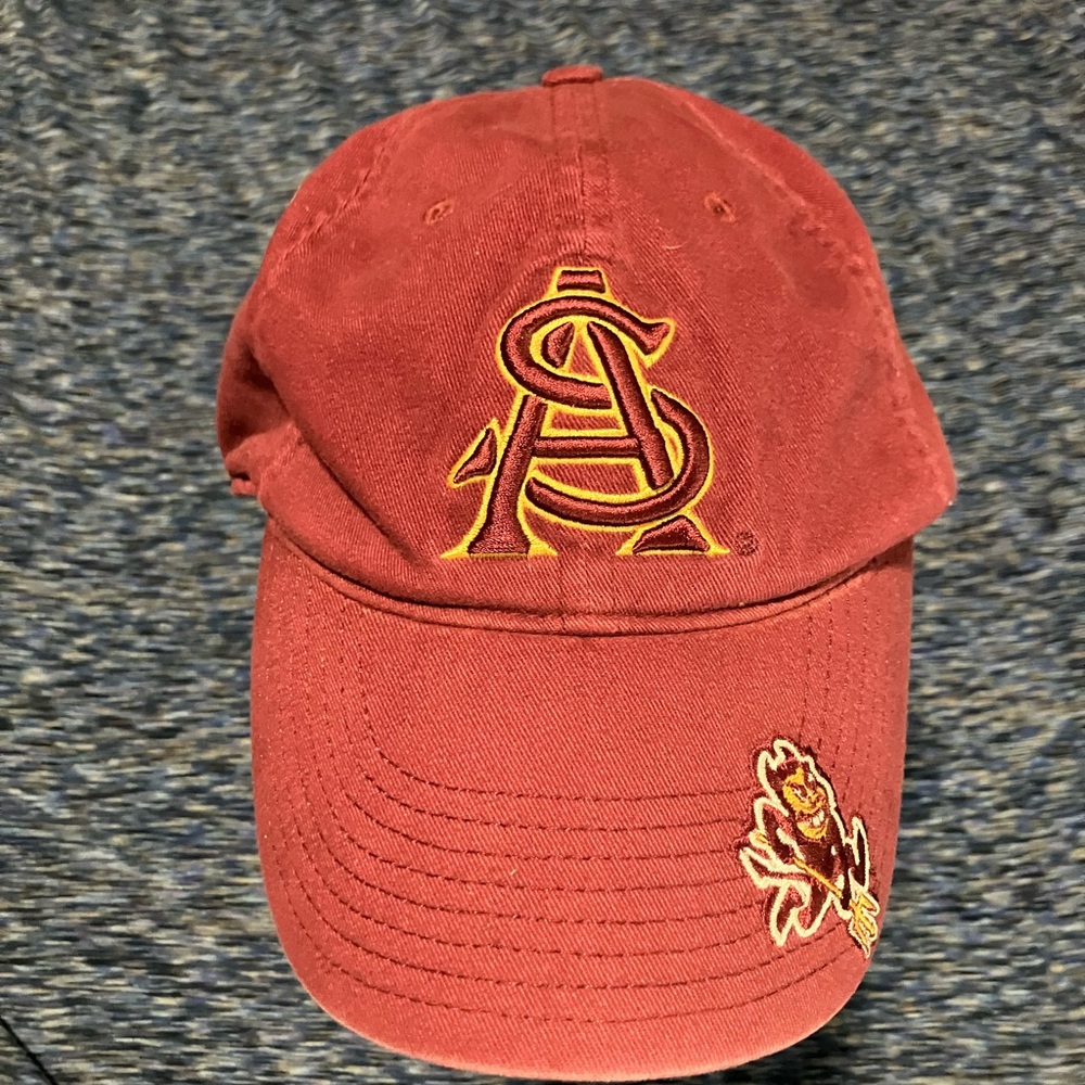 Nike Maroon Cap